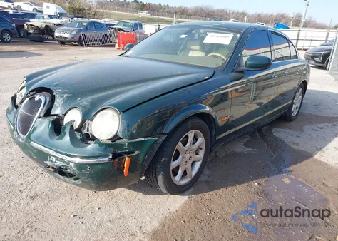 2005 Jaguar S-Type 4.2L V8 from USA, damaged, VIN SAJWA01U75HN13555
